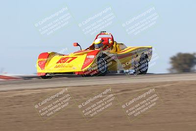 media/Oct-26-2025-CalClub SCCA (Sun) [[8ce1e69566]]/Group 6/Grapevine/